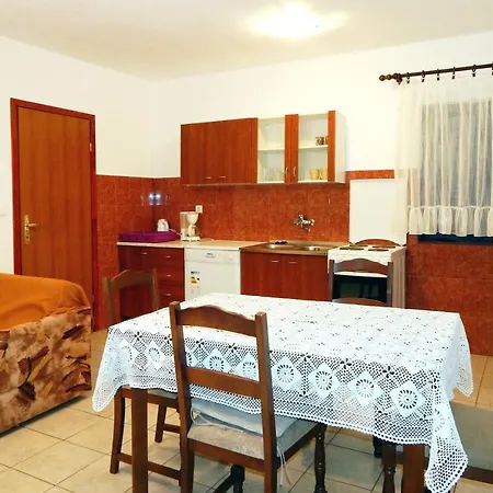 Pag 4119c Apartamento Pag Town
